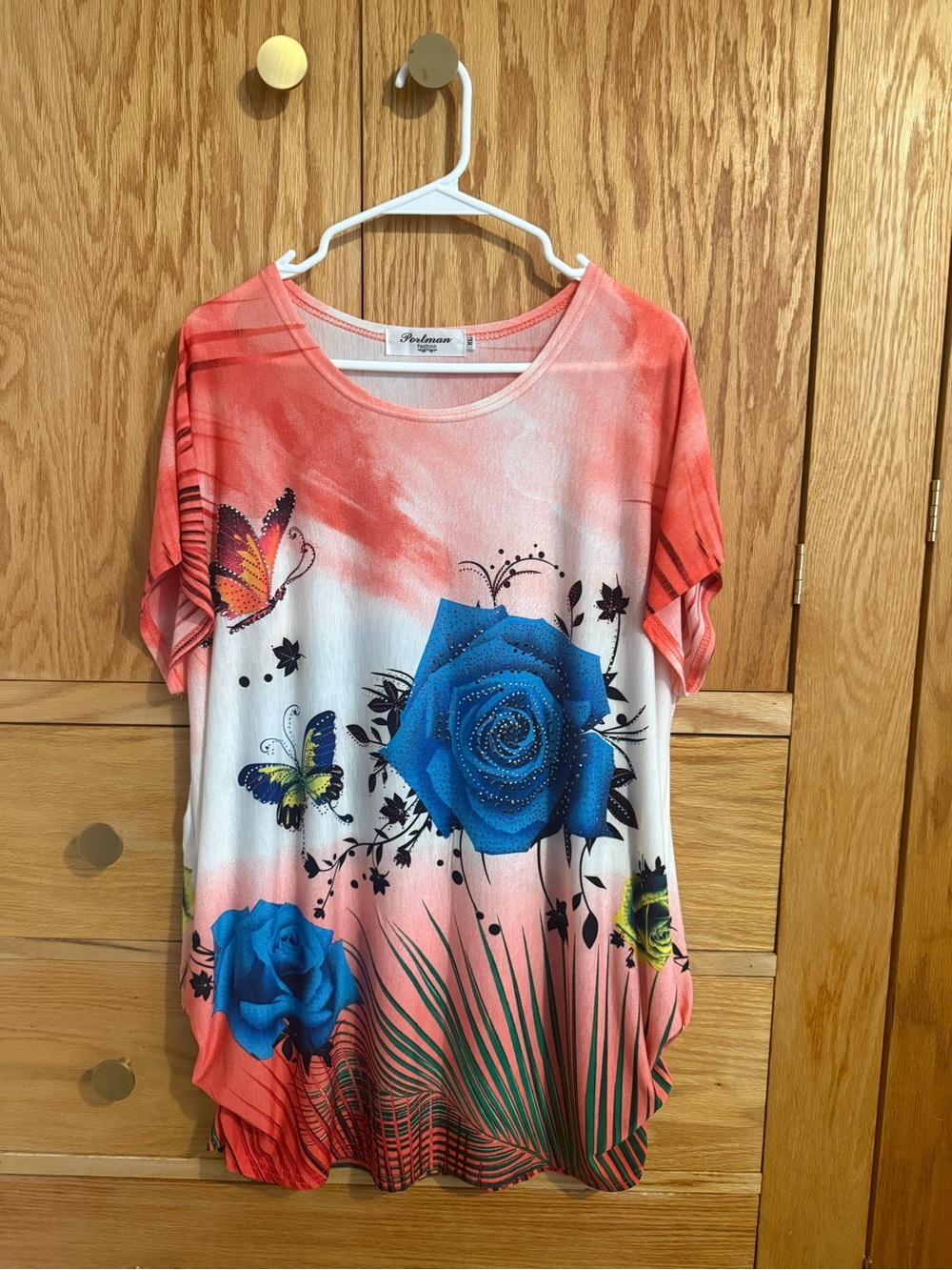 Portman Fashion Coral Ombre Top with Blue Rose and Butterfly Print XL